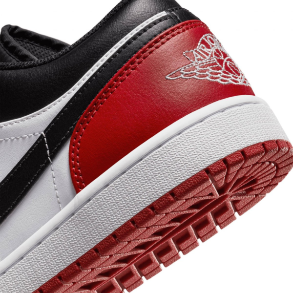 Jordan 1 Low "Bred Toe 2.0" - Imagen 3