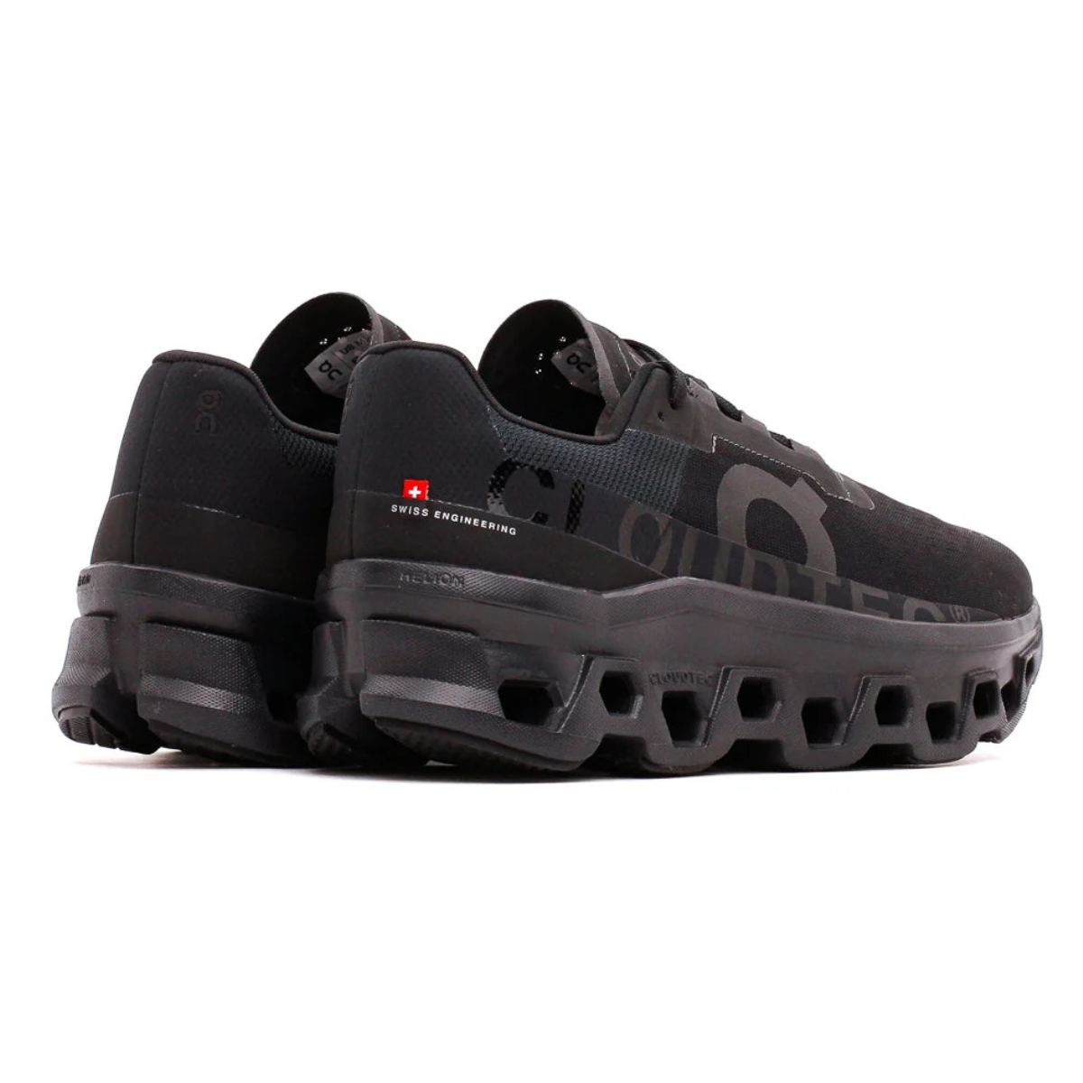 On Cloudmonster "All Black" - Imagen 2